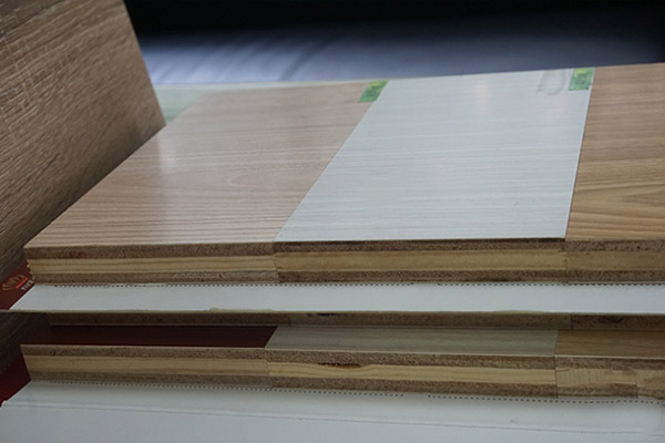 ���γ��Ͷ��Ӱ�r(ji��)���һ���ĸߵ�ԭ�����